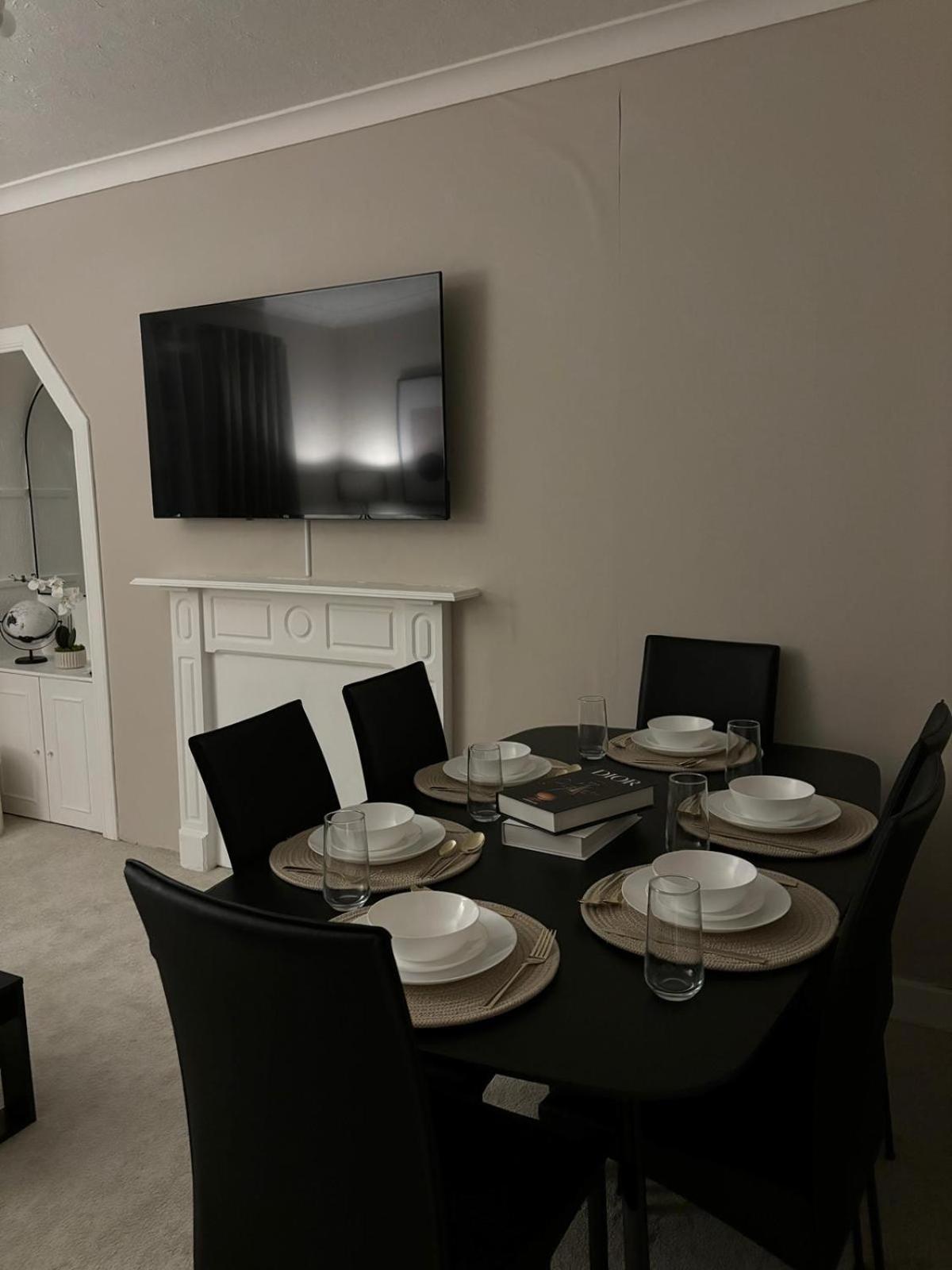 Luxury Apartment Dundee Exterior photo
